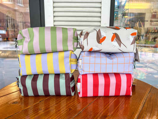 Blok etui - lila checked | De Lange Tafel - de inKijk