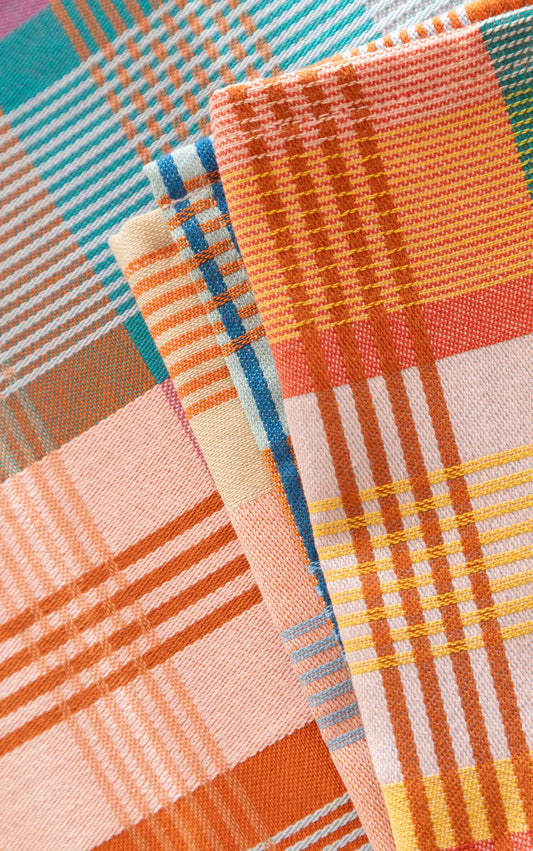 Table cloth - edition 50C - wild weave | Foekje Fleur