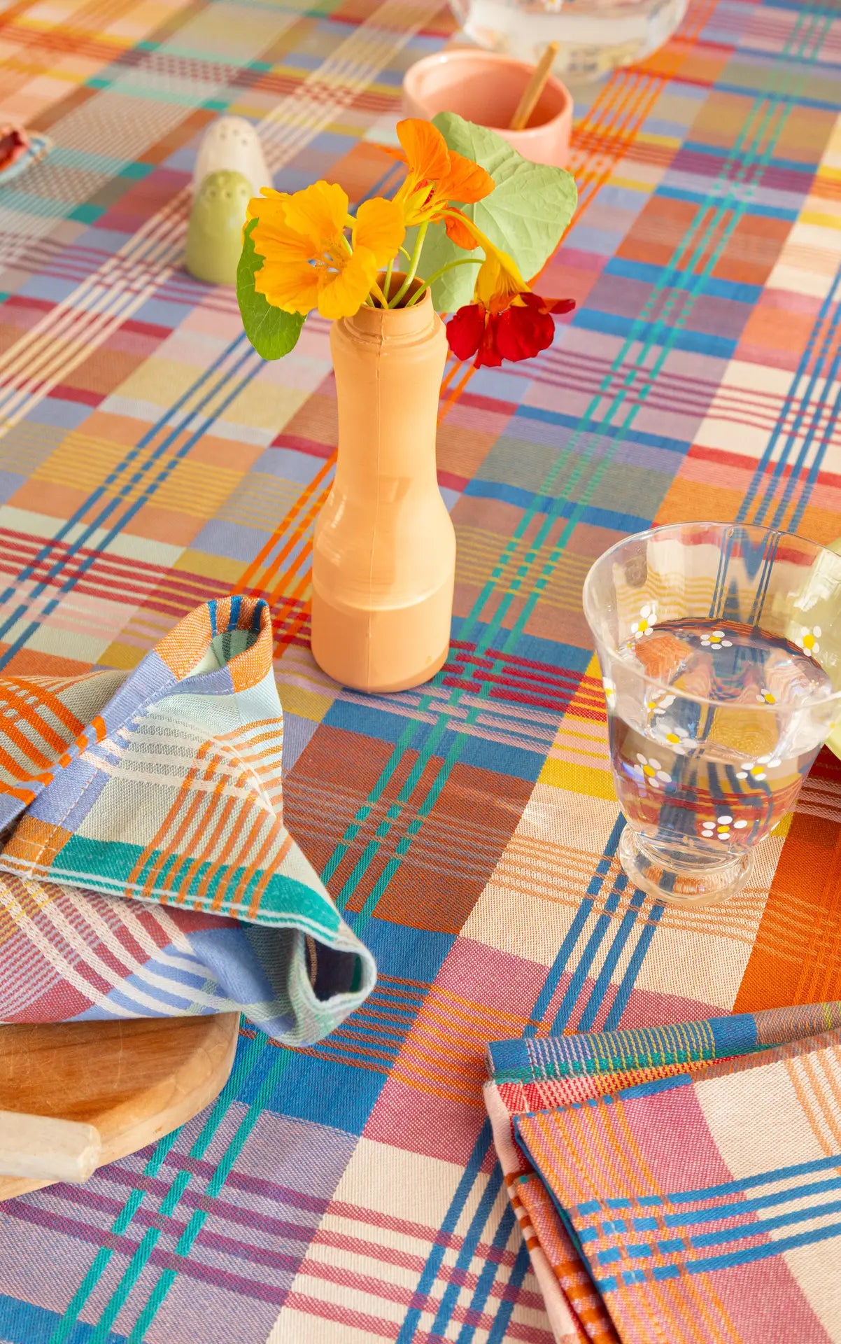 Table cloth - edition 50C - wild weave | Foekje Fleur