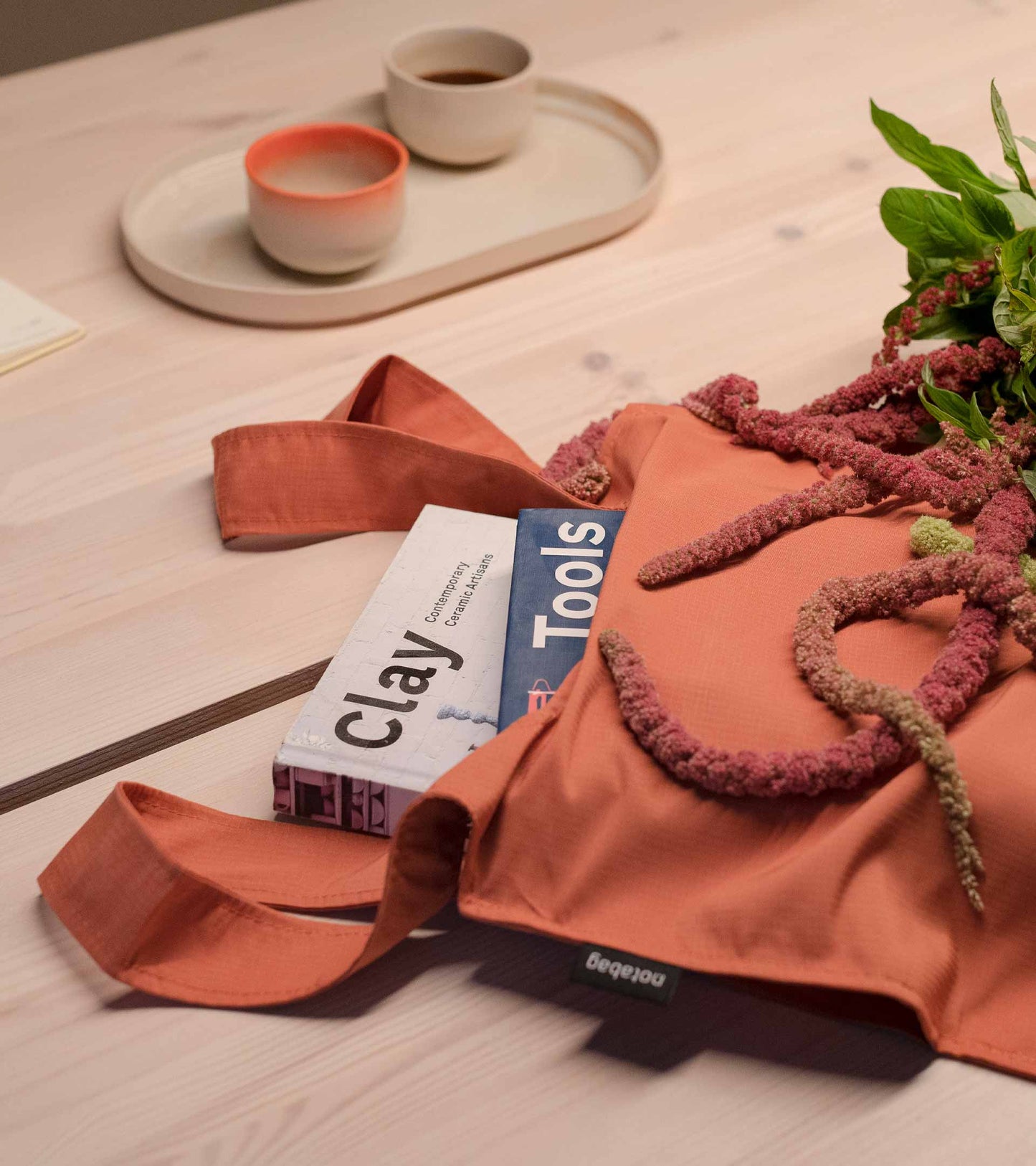Rugzak en schoudertas in één - terracotta | Notabag recycled