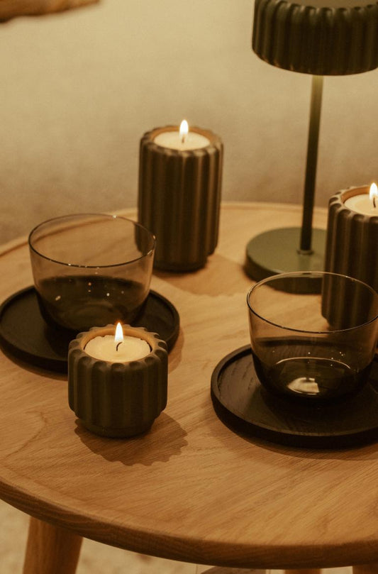Dentelles T-lichthouder - wide - olive | Atelier Pierre