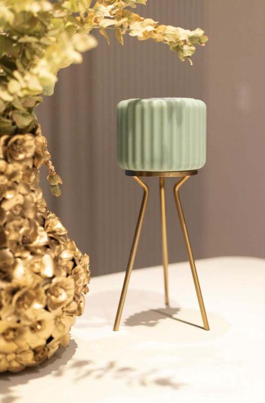 Dentelles Tripod - goud | Atelier Pierre - de inKijk