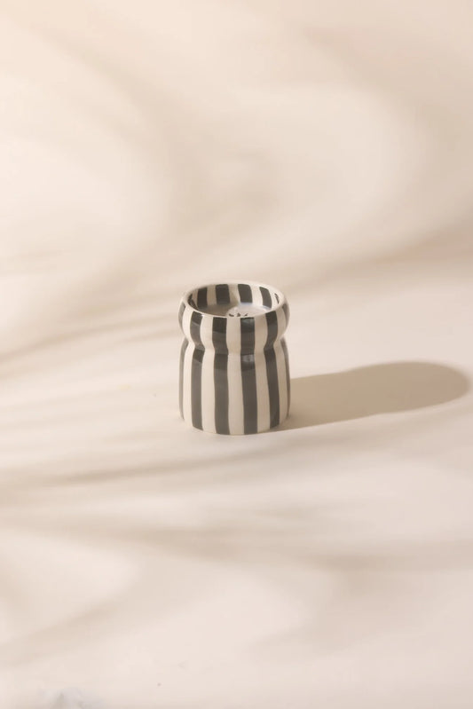 Cabana geurkaars - Lava Stone - Black Striped | Paddywax - de inKijk