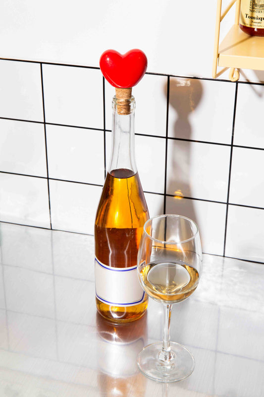 Bottle Stopper - LOVE - red | Doiydesign