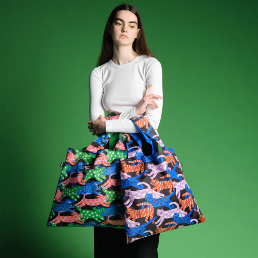 Glitter Power Cats bag | LOQI - de inKijk