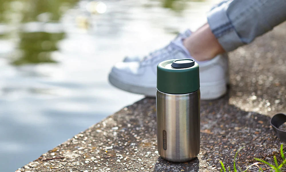 Thermische drinkfles travel - Slate | Black+blum - de inKijk