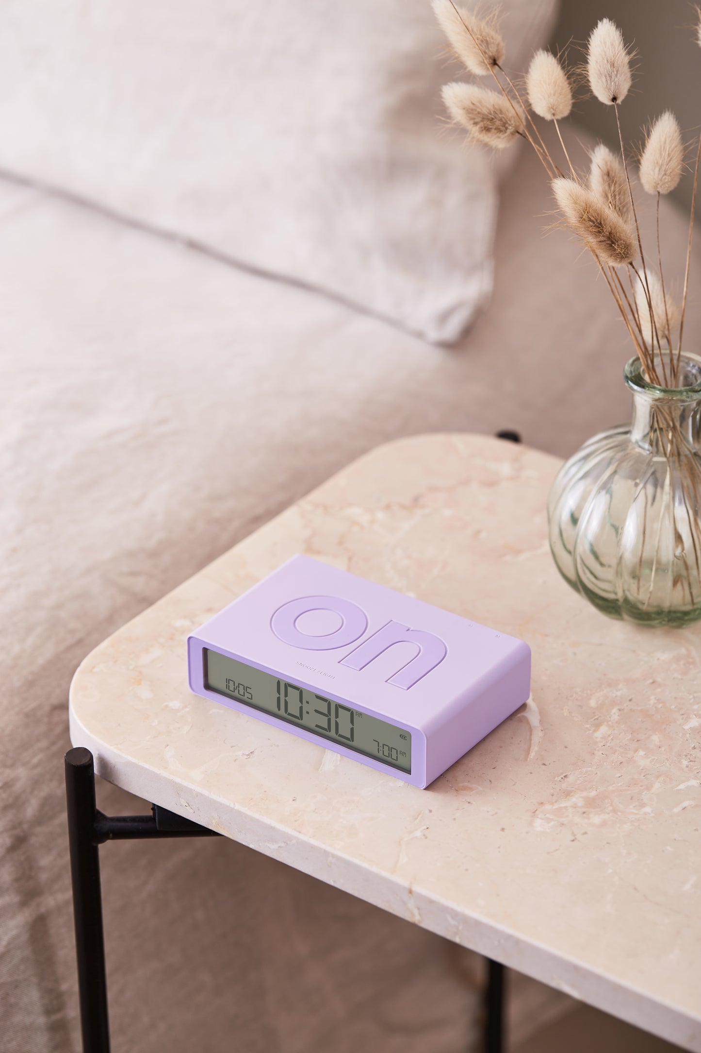 Digitale wekker Flip Classic - Light Purple | Lexon