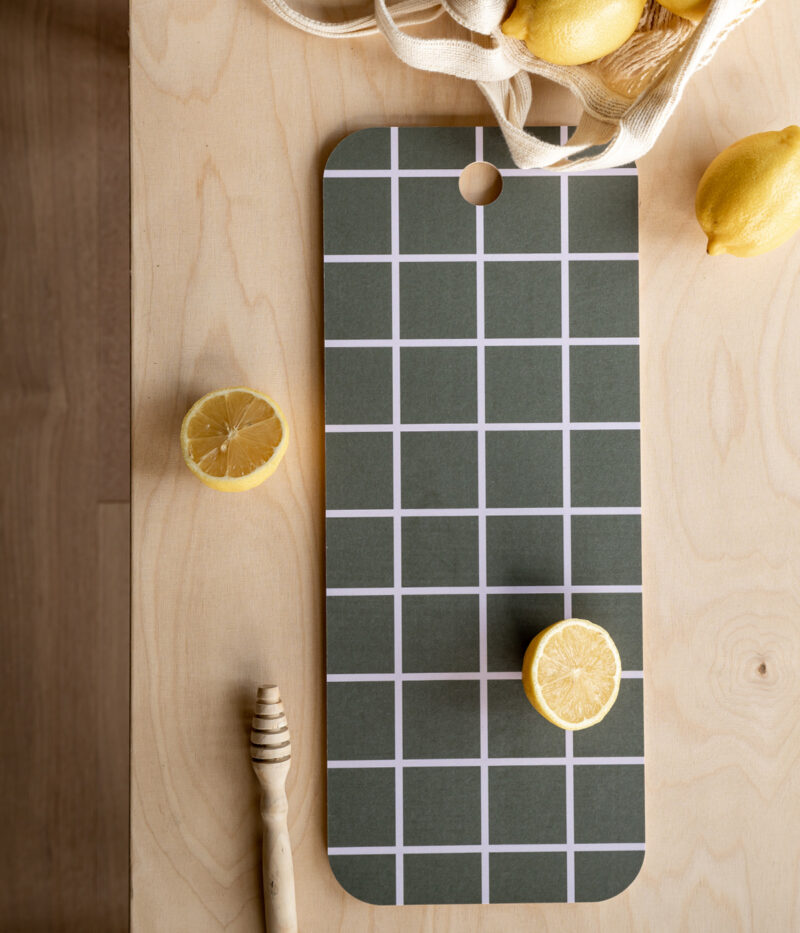 Chop & Serve board Checks - green/beige - 18x44 cm | Muurla - de inKijk