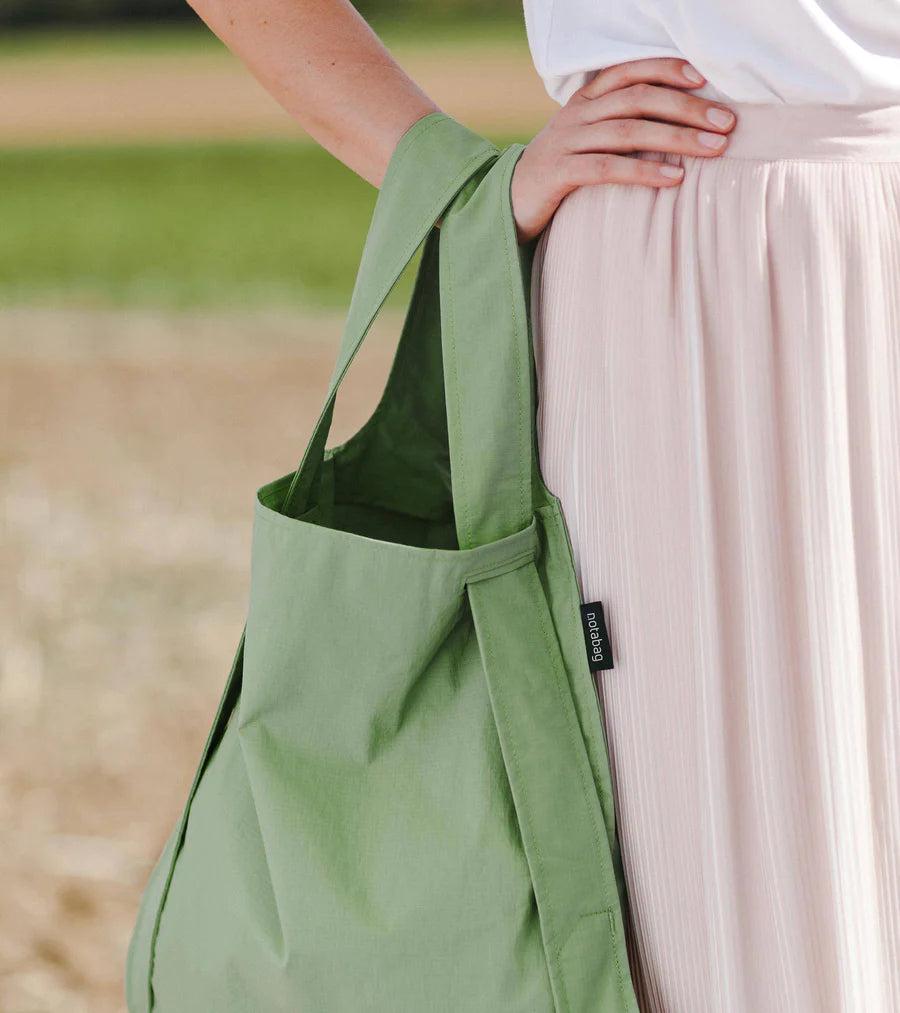Rugzak en schoudertas in één - olive | Notabag recycled