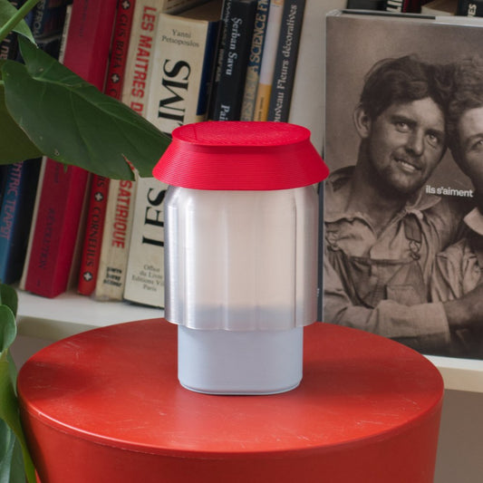 Nour Lamp - hemelsblauw/rood | Warren & Laetitia - de inKijk