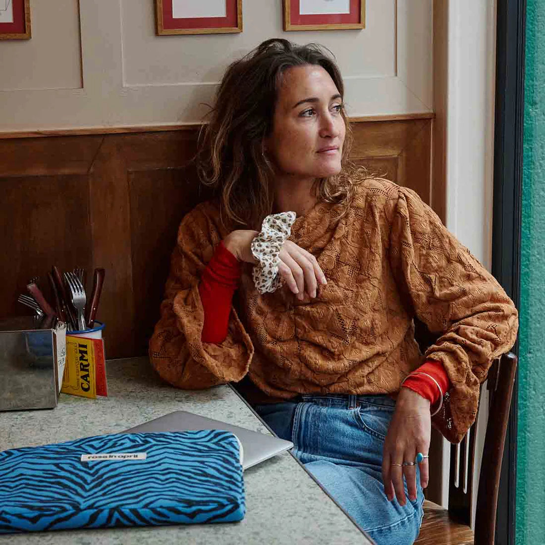 Laptop sleeve 13&14" - Octave - Greek Blue Zebrou | Rose in April