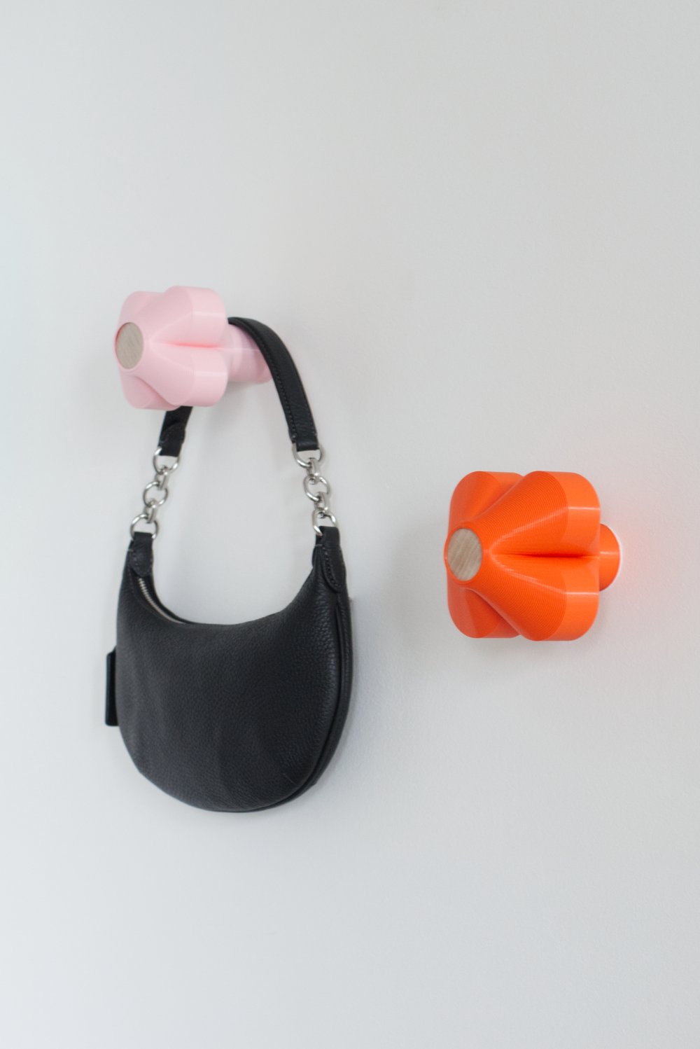 Amy kapstok - set van 2 - roze/oranje | Warren & Laetitia - de inKijk