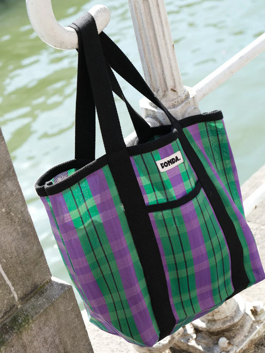 Shopper - 002 | Fonda