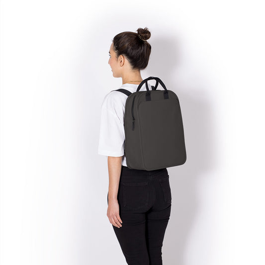 Alison Medium Backpack - Asphalt | Ucon Acrobatics