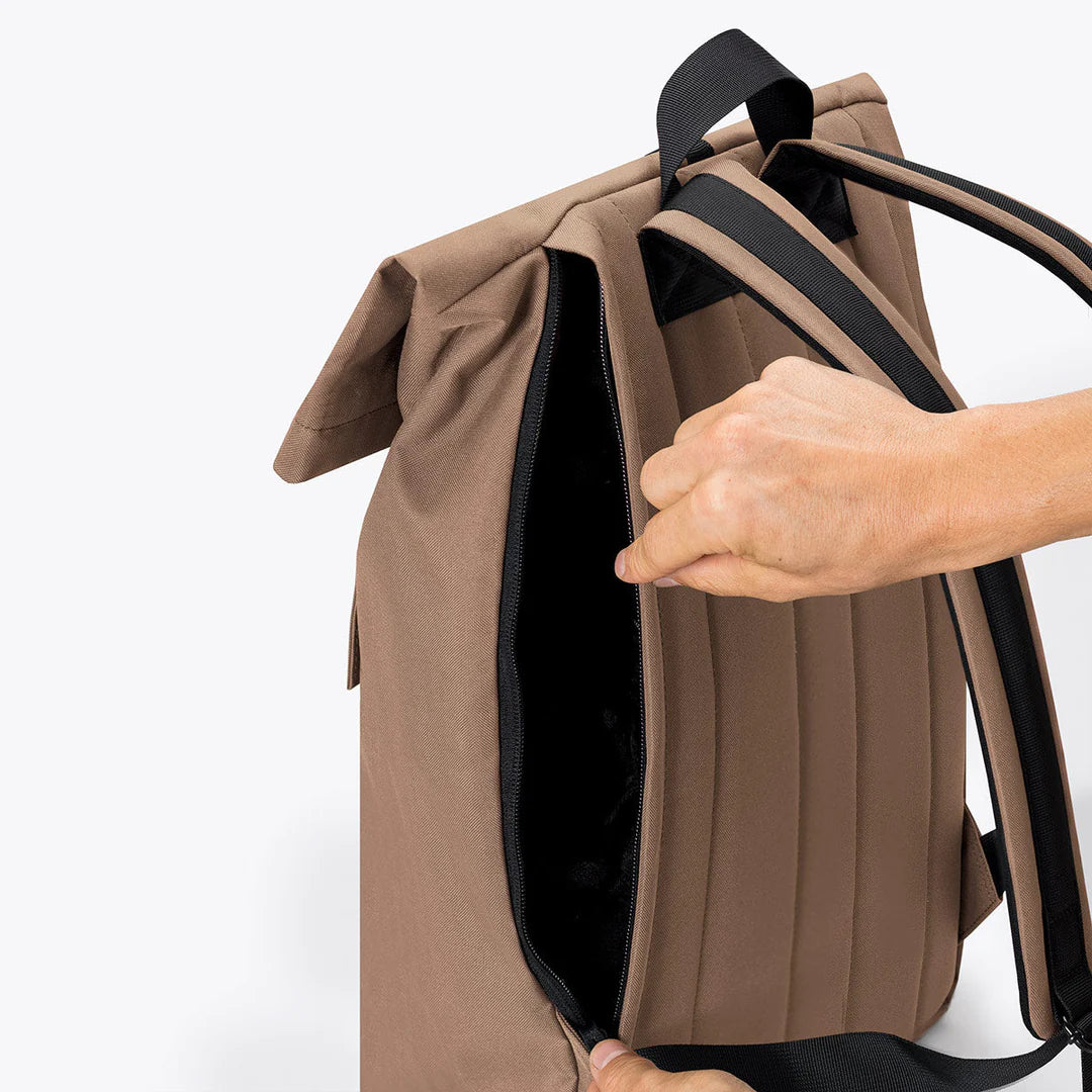 Jasper medium backpack - Almond - Stealth Series | Ucon Acrobatics