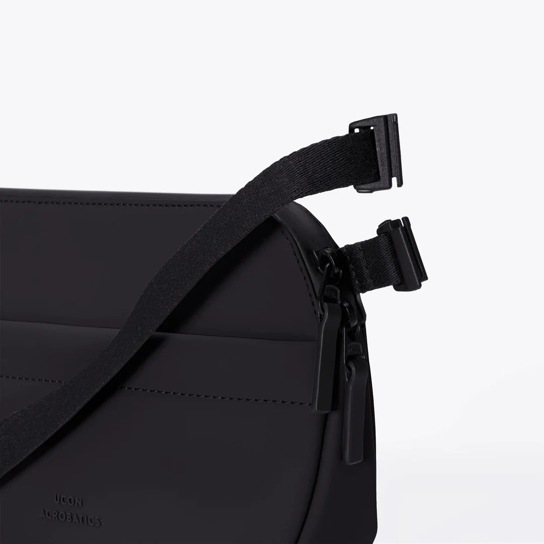 Melvin Medium - lotus infinity - Black | Ucon Acrobatics - de inKijk