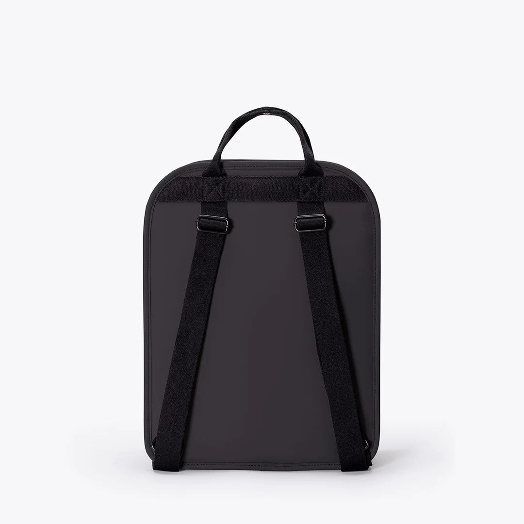 Alison Medium Backpack - Black | Ucon Acrobatics