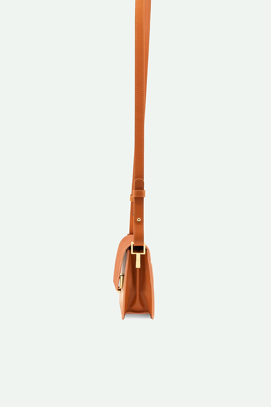 Shoulder bag - ton sur ton - croissant brown | Sticky Sis