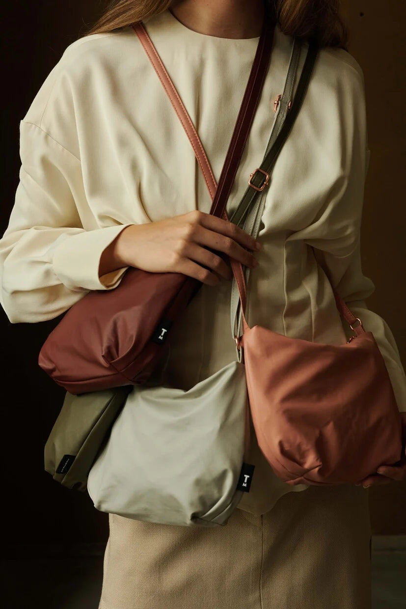 Cross Body F.G. Baggy - Canyon Clay | Tinne + Mia
