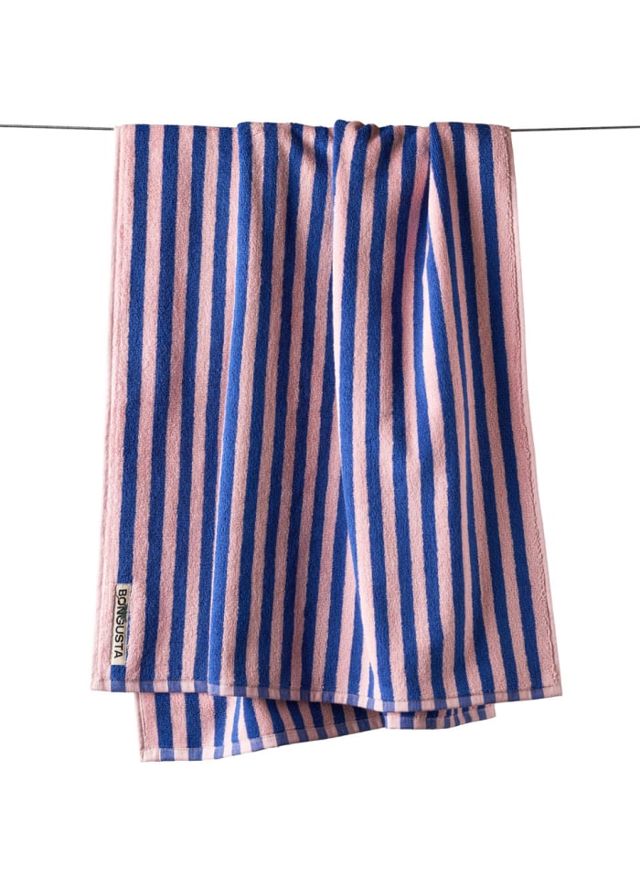 Naram bath towel - dazzling blue & rose | Bongusta - de inKijk