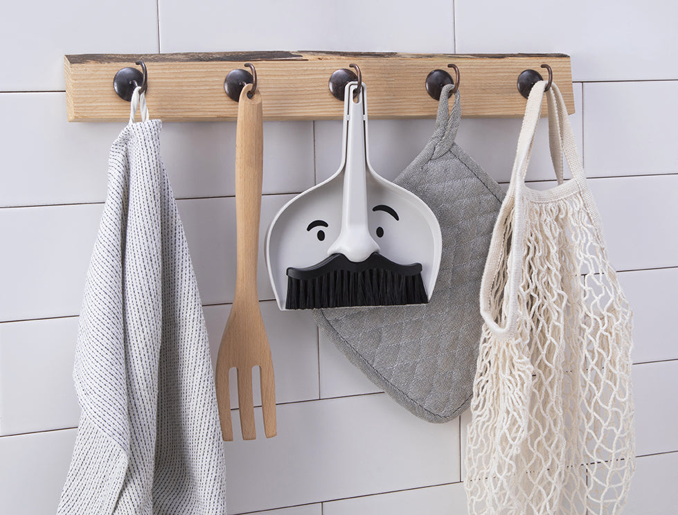 Dustache - stoffer en blik | PELEGDESIGN
