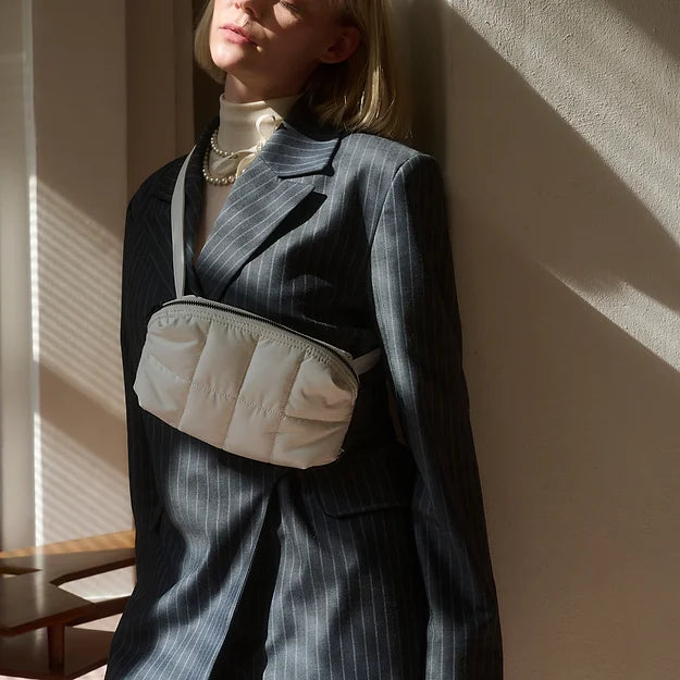 Cilou Puffy Belt Bag - white | Tinne + Mia - de inKijk
