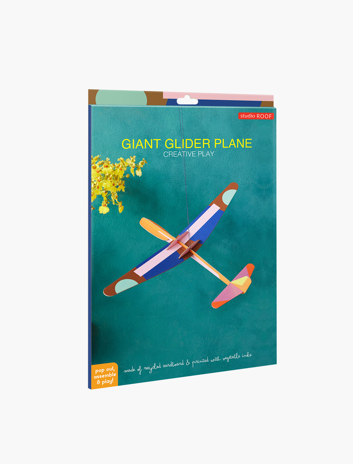 Giant Glider plane - creative play | Studio Roof - de inKijk