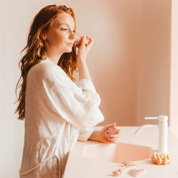 Glow retreat face oil stick | Wondr Care
