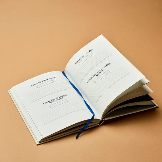 Babyboek - Hallo hier ben ik | Stratier