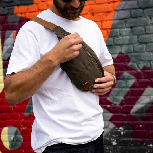 Sling bag - khaki | Alaskan Maker - de inKijk