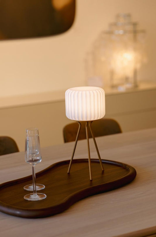 Dentelles Tripod - klei | Atelier Pierre - de inKijk