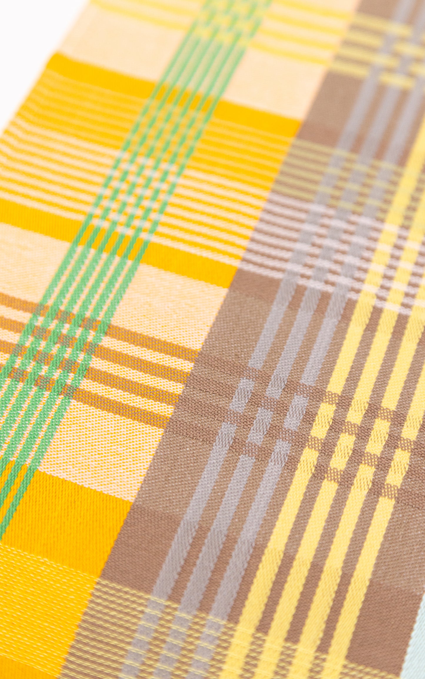 Tea towel - edition 53C-1 wild weave | Foekje Fleur