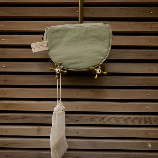 Toiletry bag - peridot | Monk & Anna - de inKijk