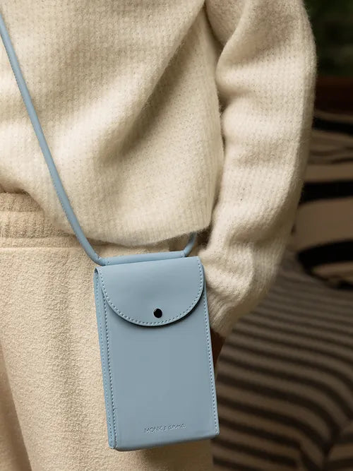Phone pouch - sky blue | Monk & Anna