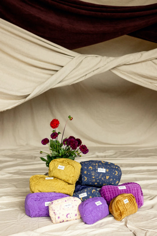 Small Trousse Gaya Velours - Tapenade | Apaches - de inKijk