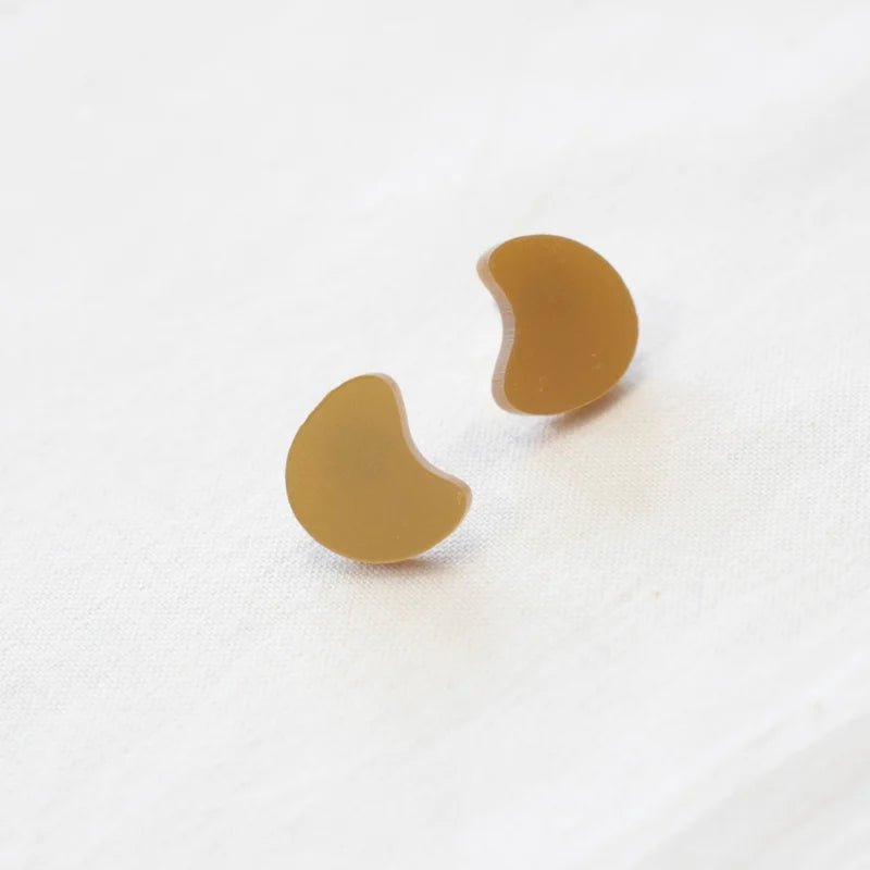 STUD.04 - goud | Studio Nok Nok
