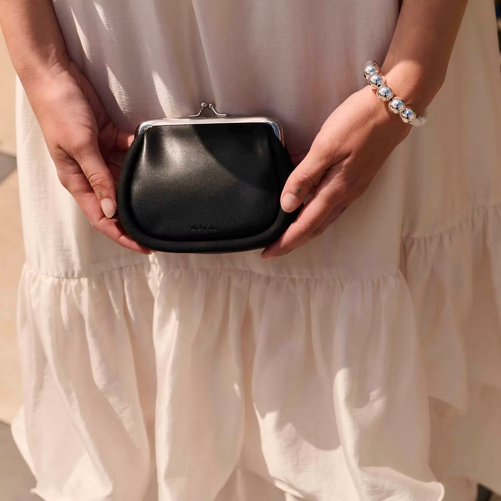 Tube wallet - club chic - black | Sticky Sis