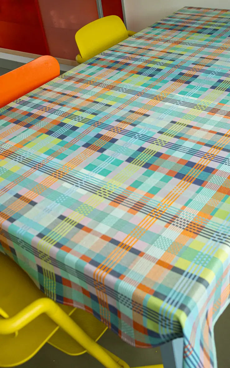 Table cloth - edition 71A - wild weave | Foekje Fleur