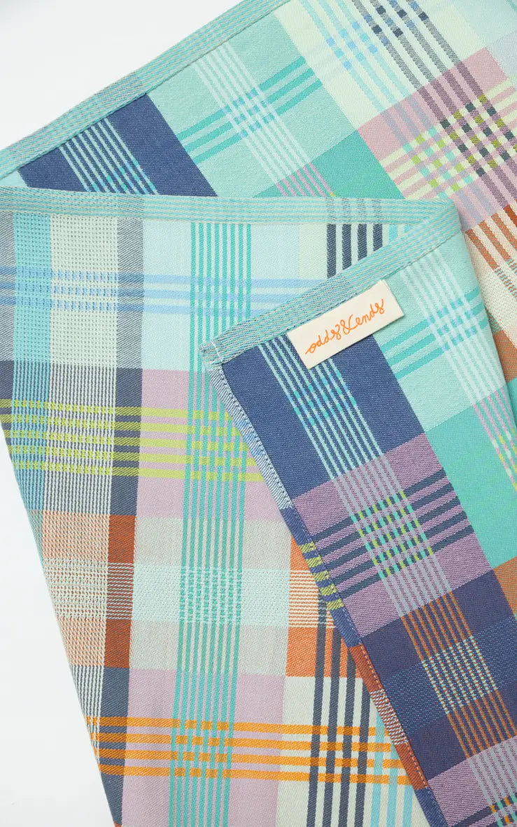 Table cloth - edition 71A - wild weave | Foekje Fleur