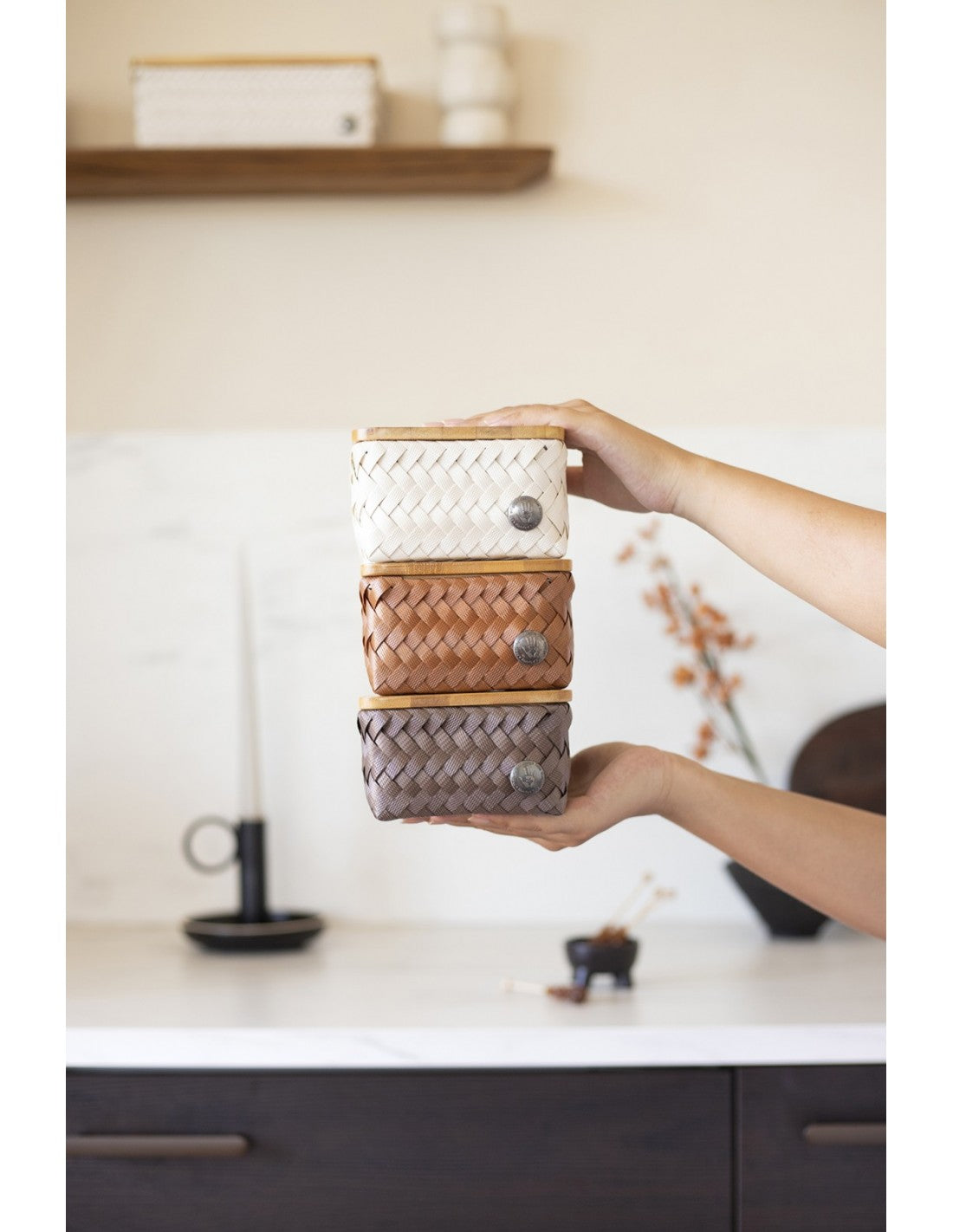 Top fit tiny - basket with bamboo cover - champagne | Handed By
