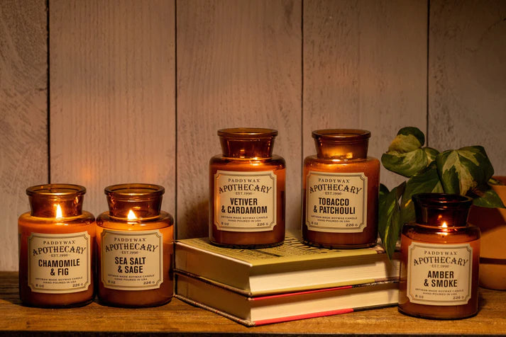 Apothecary candle 8 oz - tobacco & patchouli | Paddywax - de inKijk