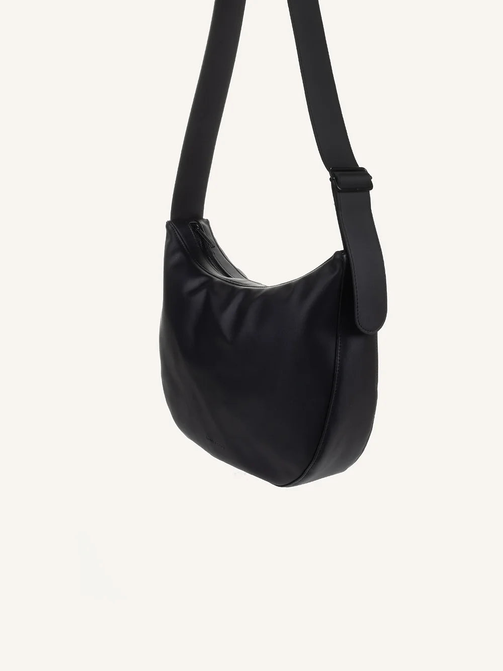 Umi crossbody shopper - black | Monk & Anna - de inKijk