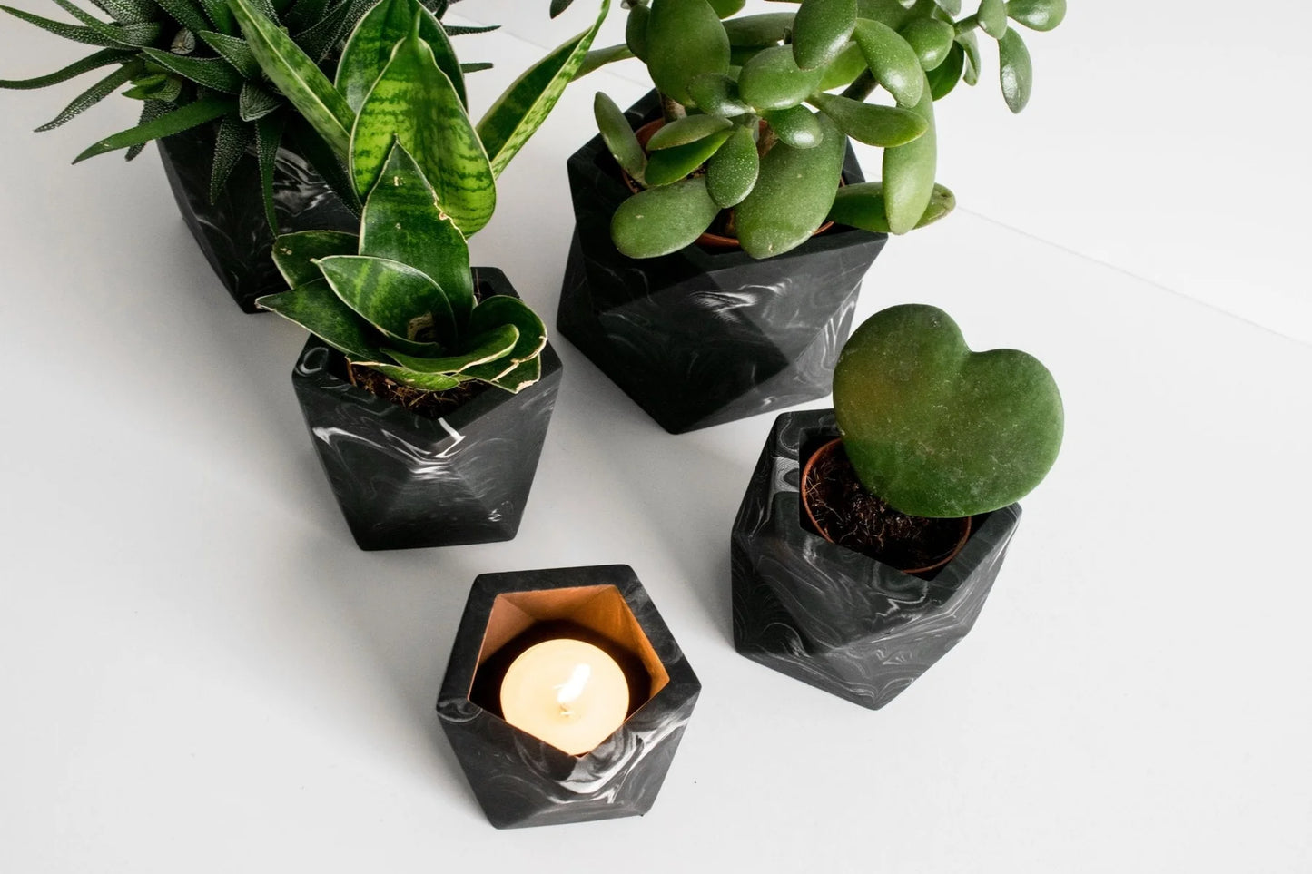 Vand theelicht- en luchtplanthouder - Ø 4,7 cm - black marble | House Raccoon