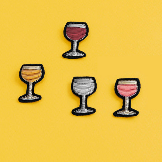 Broche - Glass of Red Wine | Macon et Lesquoy