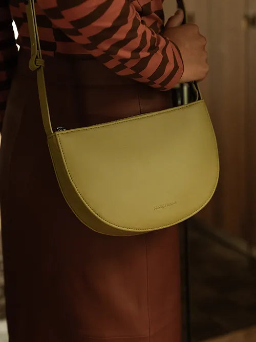 Farou half moon bag - willow | Monk & Anna