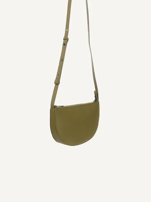 Farou half moon bag - willow | Monk & Anna