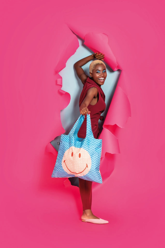 Smiley recycled bag | LOQI - de inKijk