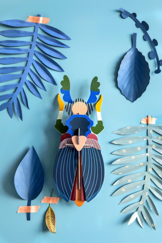 Japanese beetle - muurdecoratie | Studio Roof - de inKijk