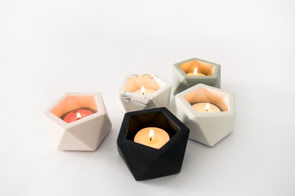 Vand theelicht- en luchtplanthouder - Ø 4,7 cm - white marble | House Raccoon - de inKijk