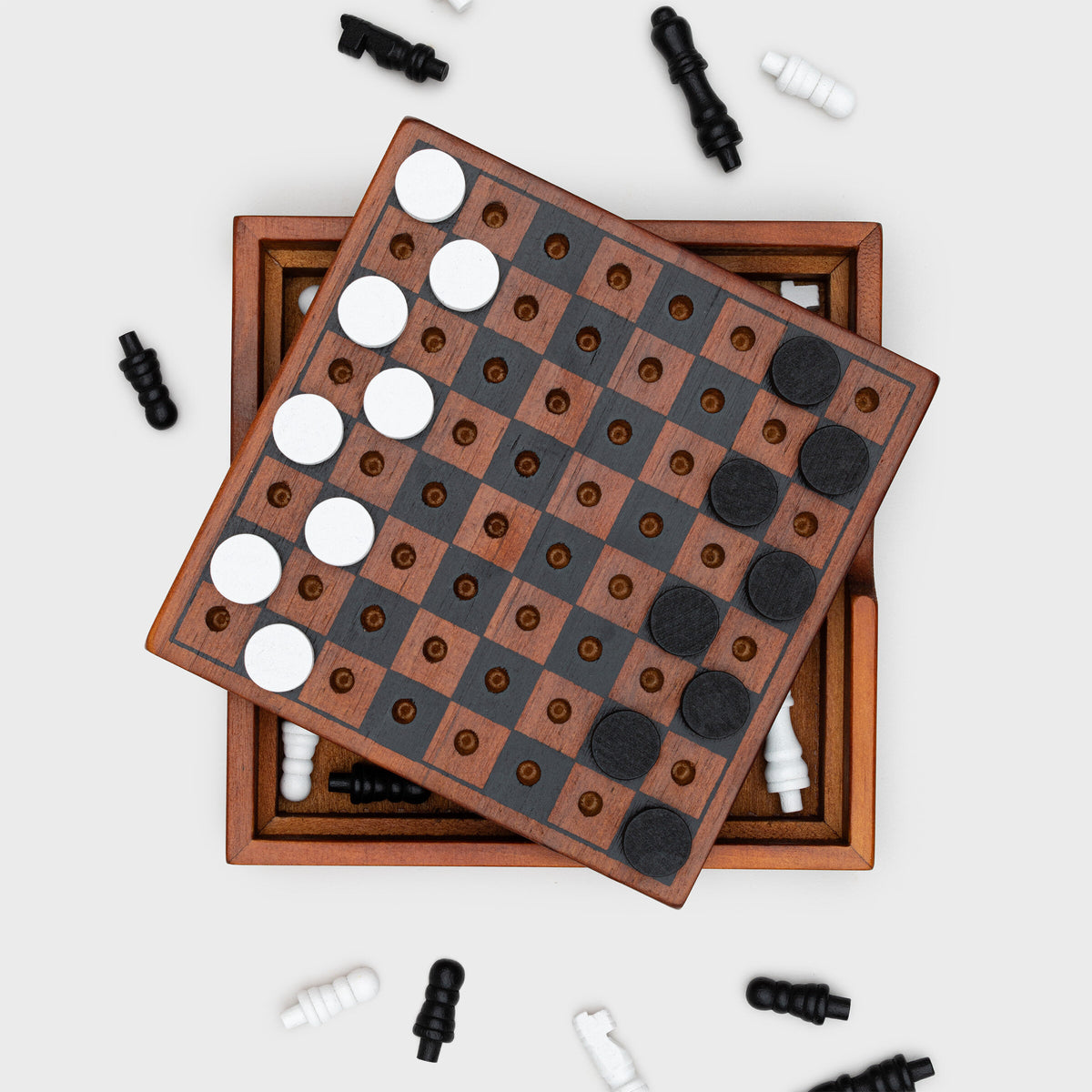 Checkmate | Suck UK